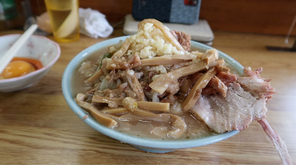 「ラーメン（麺少なめ）」@ラーメン そらの写真