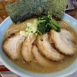 豚骨醤油チャーシュー　980円