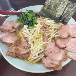 ネギチャーシュー麺中