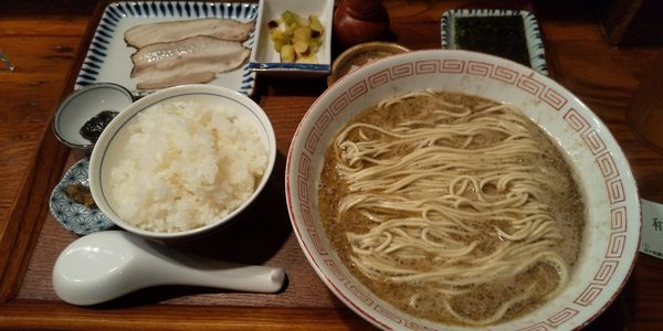 「炭火焼濃厚中華そば定食 鯖」@炭火焼濃厚中華そば 倫道の写真