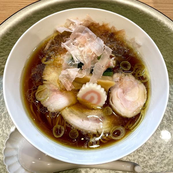 「極上かつお節の中華そば ￥1100」@中華そば 深緑の写真