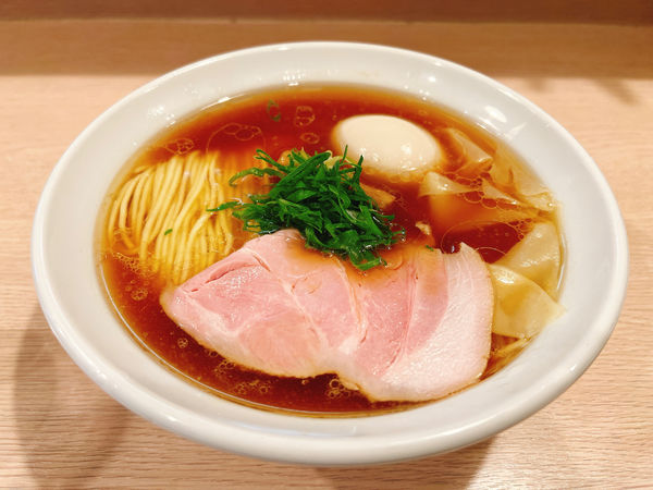 「醤油らーめん」@麺笑巧真の写真