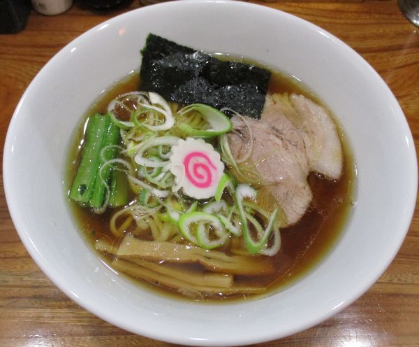 「らぁめん（中太麺）860円」@神田らぁめん 悠の写真