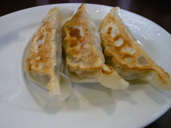 「肉餃子（3個）」@満北亭 砂川九番店の写真