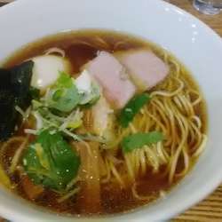 淡麗中華そば(2021/12限定)+味玉