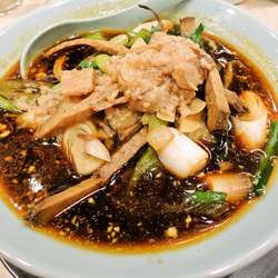 「スタミナラーメン」（970円）