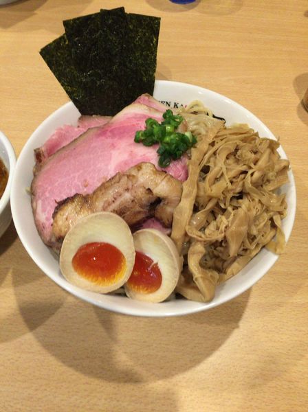 「つけ麺特盛全部乗せ＋追いメンマ」@らーめん楓の写真