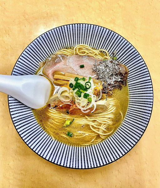 「鮟鱇ラーメン【限定】」@中華そば よしかわの写真