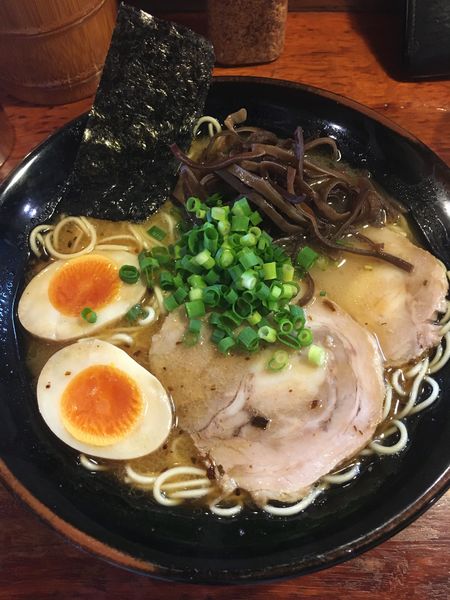 「熊本ラーメン　大盛り　800円」@麺屋 双喜の写真