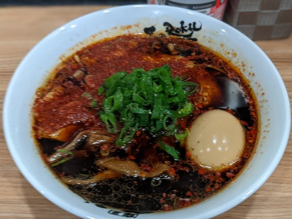 「中華そば並レッド」@麺屋 丈六の写真