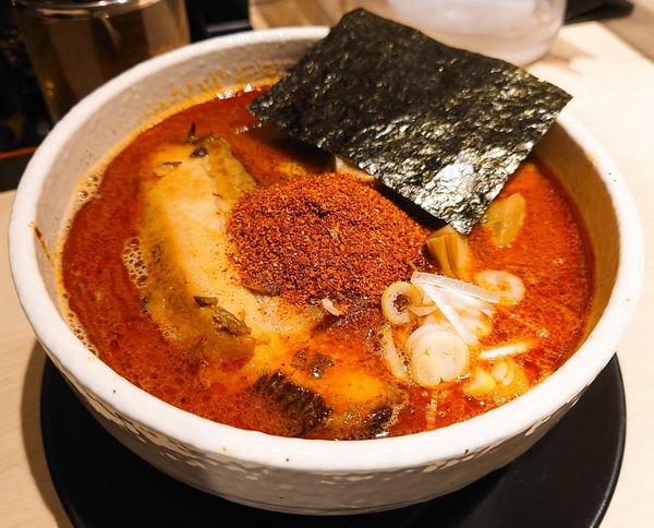 「辛辛魚らーめん」@麺処 井の庄 名古屋店の写真