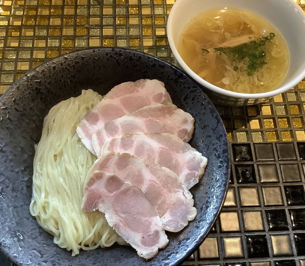 「チャーシュー塩つけ麺」@町田汁場 しおらーめん進化 中山店の写真
