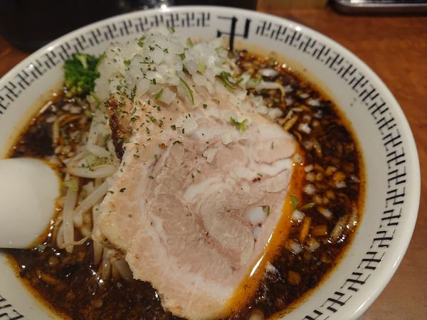 「スパイス・ラー麺（８８０円）＋大盛（１００円）」@スパイス・ラー麺 卍力 秋葉原店の写真