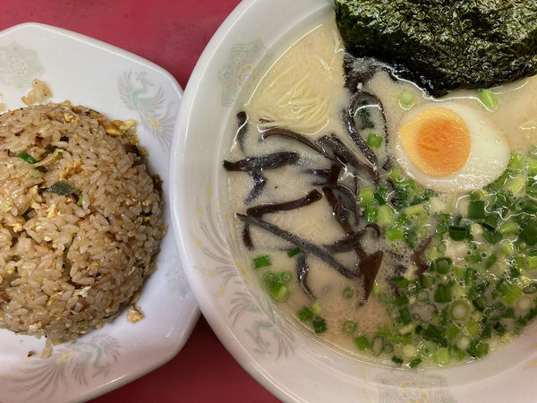 「ラーメンセット チャーハン 850円」@九州ラーメン 丸屋 多次郎商店の写真