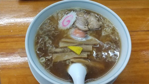 「生玉子麺（麺半分、ワンタン）920円」@中華そば専門店 勝やの写真