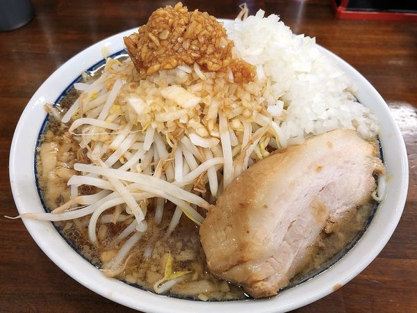 「豚太麺（800円）クーポン使用、玉ねぎ（50円）」@豚男爵の写真