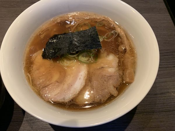「ラーメン」@支那そばや 本店の写真