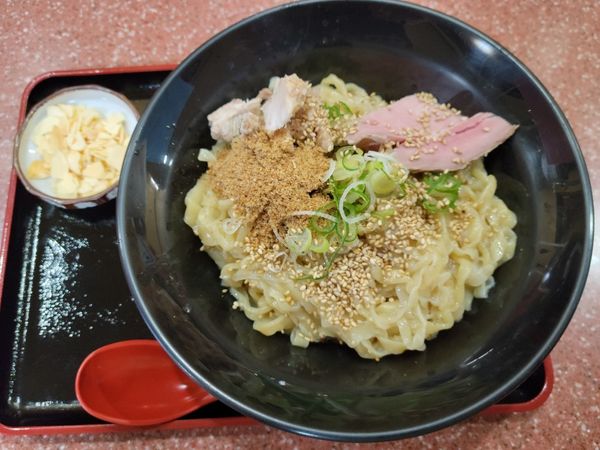 「特製 油そば (中) 750円+ニンニク 50円」@麺や しげとみ～の写真