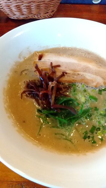 「博多とんこつ」@豚骨ラーメン 兩蘭の写真