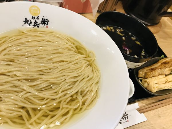 「煮干し水つけ麺 400g 1,050円」@麺屋 九兵衛の写真
