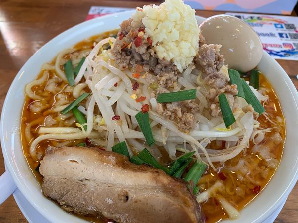 「台湾ラーメン　味玉チャーシュートッピング」@麺屋 しずる 刈谷逢妻店の写真