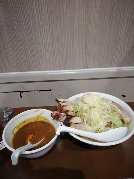 「M.Oニンニク入り」@麺屋のスたの写真