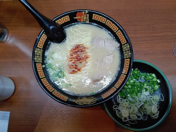 「ラーメン　追加ねぎ」@一蘭 名古屋栄店の写真