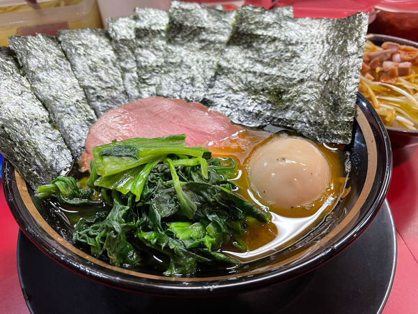 「ラーメン＋のり＋ネギ丼」@家系ラーメン とらきち家の写真