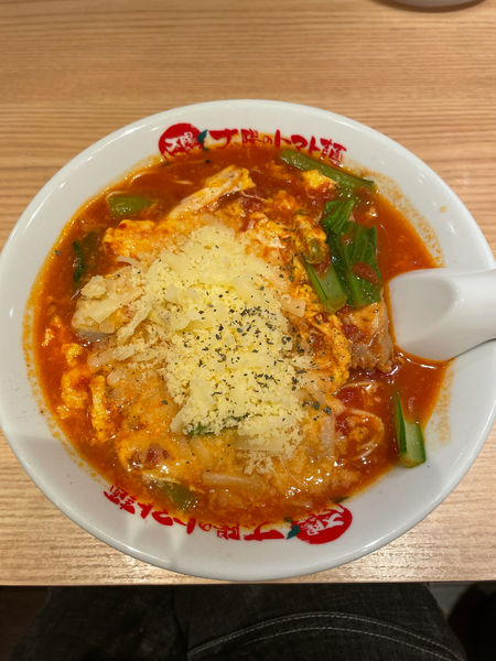 「太陽のエッグチーズラーメン」@太陽のトマト麺 元住吉支店の写真