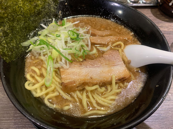 「節骨こってりたいぞうラーメン」@節骨麺たいぞう 三軒茶屋店の写真