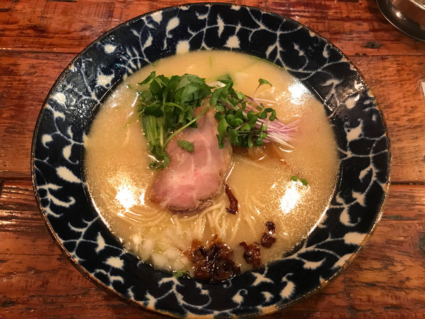 「鶏そば　880円」@鶏そば HIBARIの写真