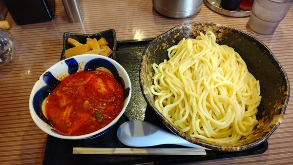 「辛しつけ麺 特盛」@三ツ矢堂製麺 ぐりーんうぉーく多摩店の写真