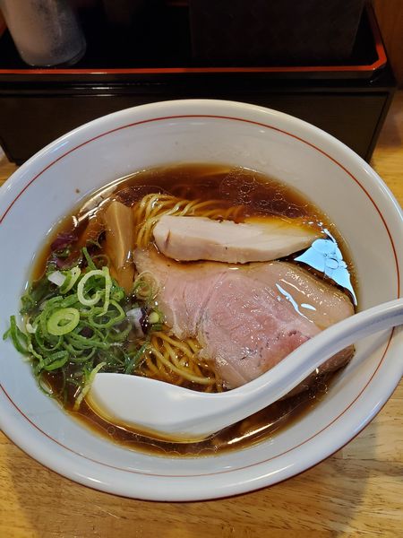 「醤油らーめん」@麺屋 ゆきひらの写真