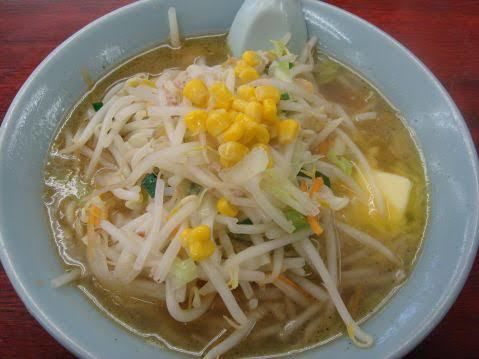 「塩バターラーメン」@満北亭 昭和公園北店の写真