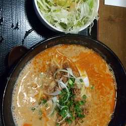 汁あり担々麺赤(ランチサービス)