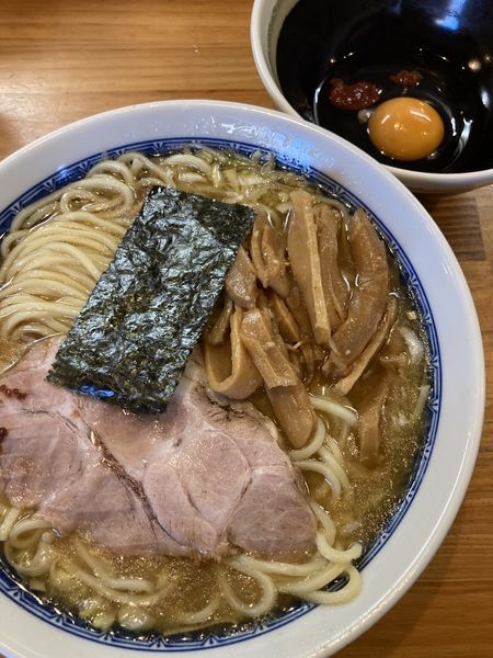 「新塩ラーメン、並、生卵」@自家製中華そば としおかの写真