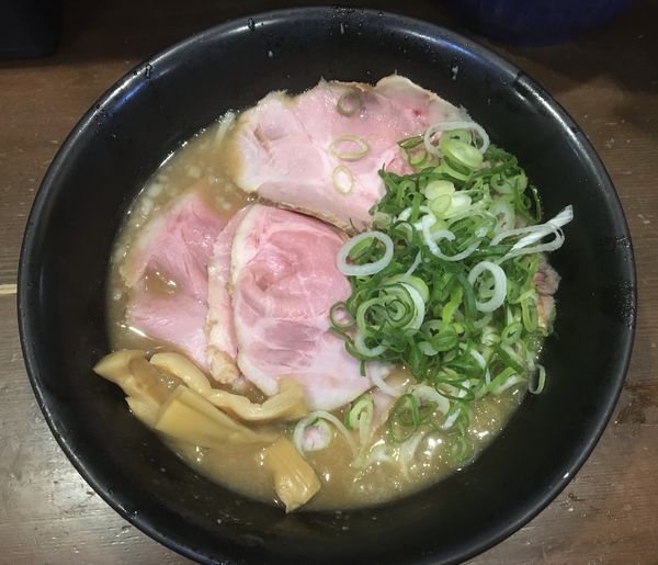 「霧島(濃度15)」@まりお流らーめんの写真