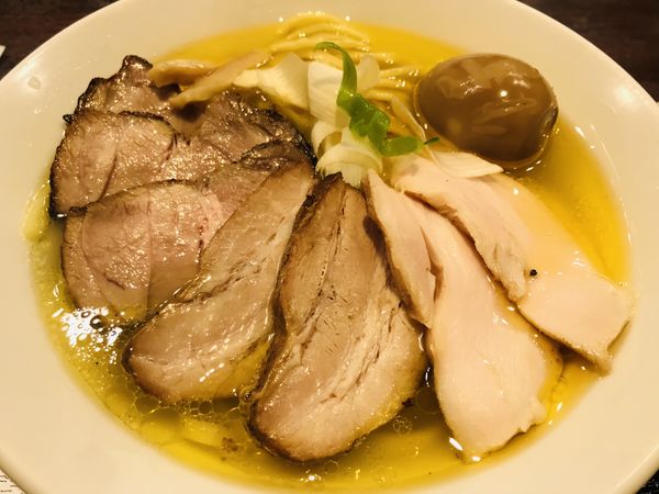 「おしお 900円 肉肉肉 300円 たまご 100円」@NAKAGAWA わずの写真