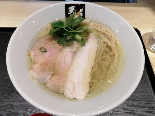 「鶏塩らぁ麺　950円」@超純水採麺 天国屋の写真