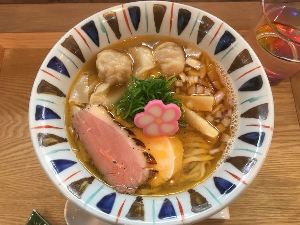 「わんたん淡麗えびそば(汐)」@えびそば 緋彩の写真