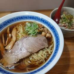 煮干しそば＋チャーシュー丼