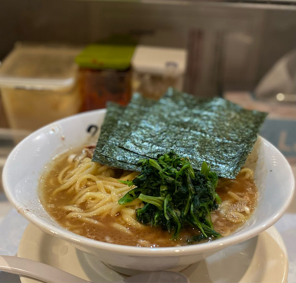「ラーメン690円他」@横浜家系ラーメン つばさ家 立川店の写真