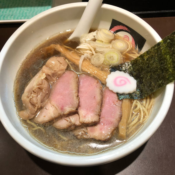 「にぼしそば　焼豚」@おおぜき中華そば店の写真