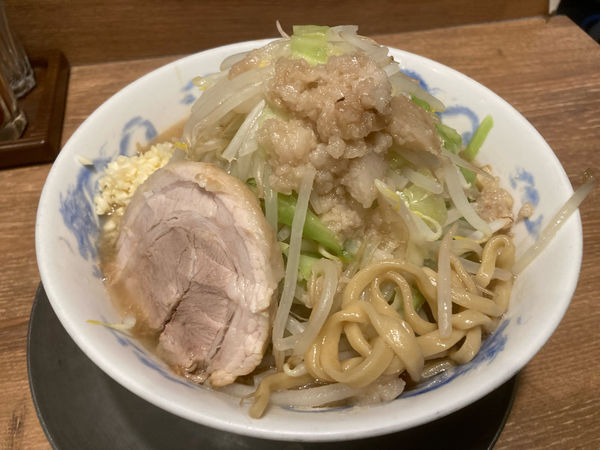 「ラーメン¥680(全マシ)」@ジャンクガレッジ 大宮駅前店の写真