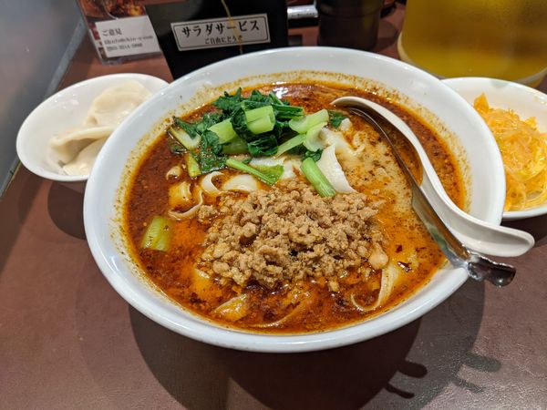 「麻辣刀削麺」@陳家私菜 新宿店の写真