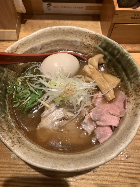 「焼きあご塩ラーメン」@焼きあご塩らー麺 たかはし 新宿本店の写真