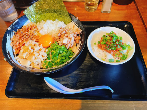 「まぜそば」@麺屋 宜候の写真