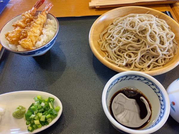 「一膳天丼(冷たいそば)1,000円」@もろやま 田中屋の写真