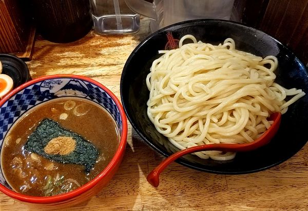 「濃厚つけ麺」@つけ麺専門店 三田製麺所 有楽町店の写真