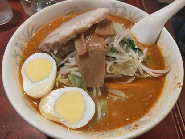 「辛味噌」@ビックラーメン 虎ノ門店の写真